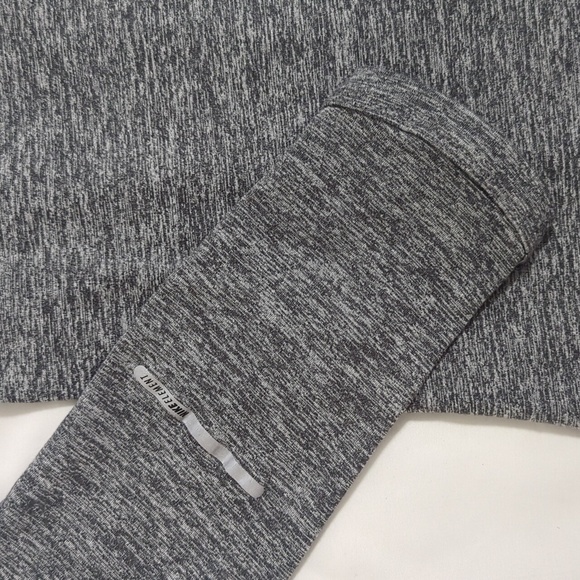 Nike Dri-Fit Running 1/4 Zip Mock Neck Pullover, Color Heathered Gray Size XS - Picture 14 of 16